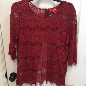 Daytrip Cranberry/Burgundy Eyelash Top
